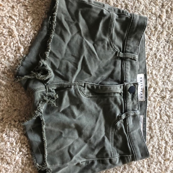 Bullhead Pants - Bullhead Cutoff Shorts